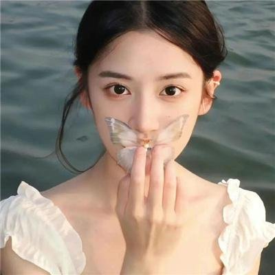 在远处永远守候着你